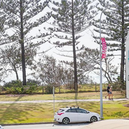 Alex Seaside Resort Alexandra Headland Ngoại thất bức ảnh