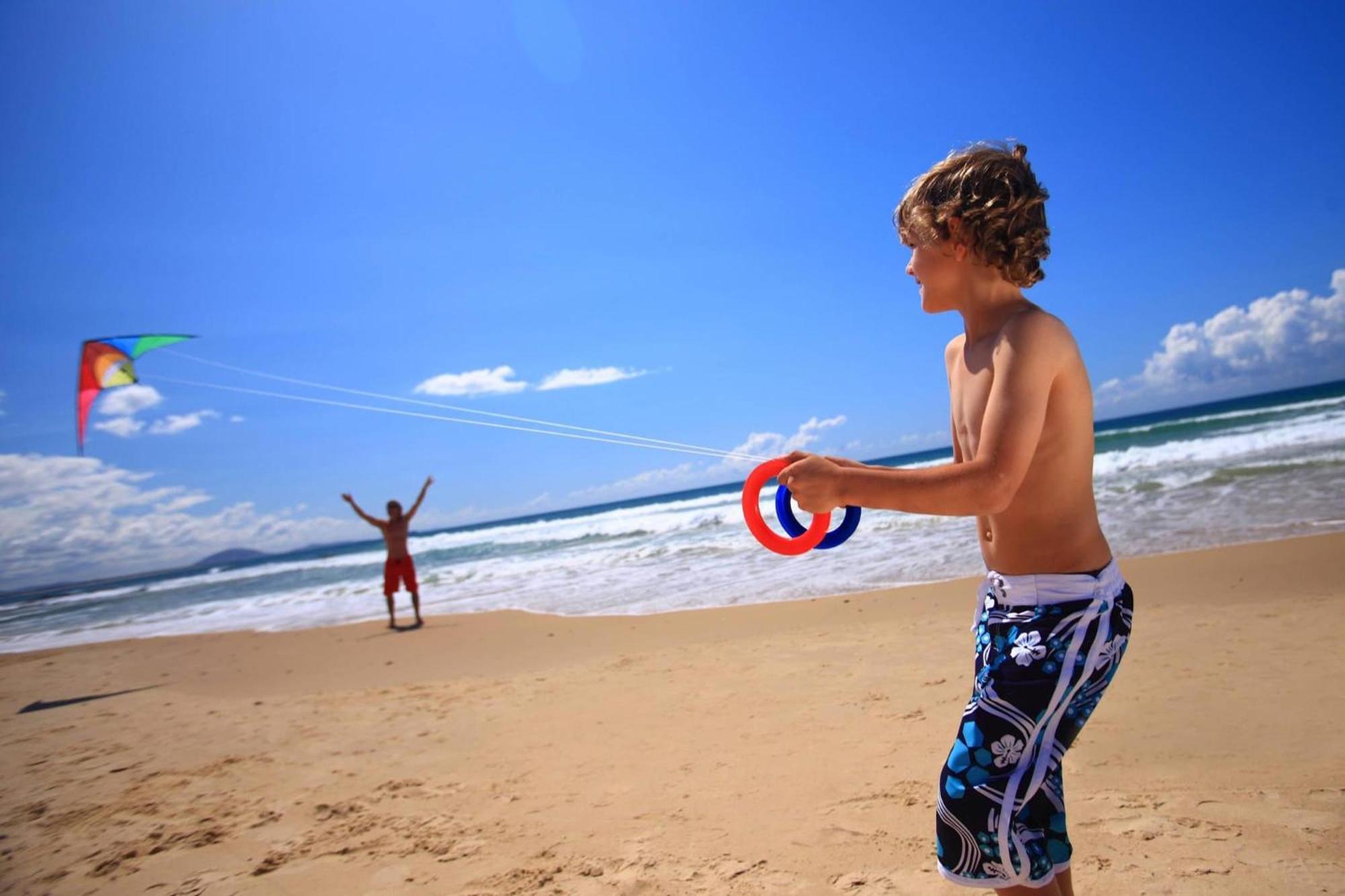 Alex Seaside Resort Alexandra Headland Ngoại thất bức ảnh